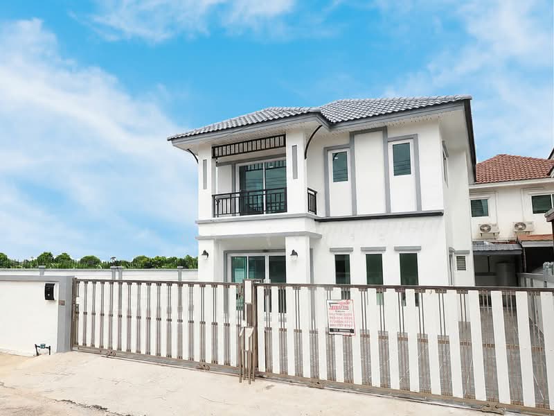 บ้านรีโนเวทใหม่ บ้านเดี่ยว 2 ชั้น ม.กรีนเนอรี่ บาย นิราวิลล์ ขนาด 63.1 ตร.ว. 3ห้องนอน 2ห้องน้ำ 1ห้, Samut Sakhon, ถนนเลียบคลองสี่, Bang Nam Chut, Muang Samut Sakhon, Samut Sakhon, 3 Bedrooms, 350 sqm, Single Detached House For Sale, by wipa รุ่งธุระ, 500383125 - DDproperty.com