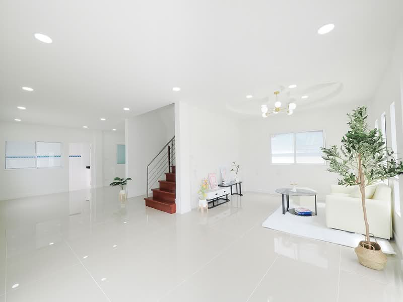 บ้านรีโนเวทใหม่ บ้านเดี่ยว 2 ชั้น ม.กรีนเนอรี่ บาย นิราวิลล์ ขนาด 63.1 ตร.ว. 3ห้องนอน 2ห้องน้ำ 1ห้, Samut Sakhon, ถนนเลียบคลองสี่, Bang Nam Chut, Muang Samut Sakhon, Samut Sakhon, 3 Bedrooms, 350 sqm, Single Detached House For Sale, by wipa รุ่งธุระ, 500383125 - DDproperty.com