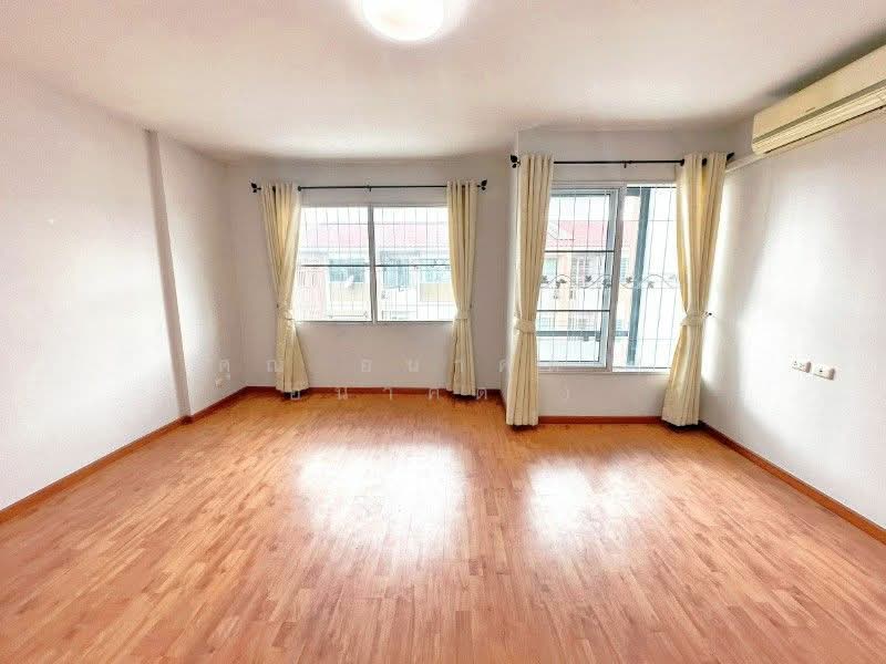 The Trust City Ngamwongwan 25, Nonthaburi, Bang Khen, Muang Nonthaburi, Nonthaburi, 3 Bedrooms, 180 sqm, Single Detached House For Sale, by คุณ อนาคต ( อนาคต ), 500383134 - DDproperty.com