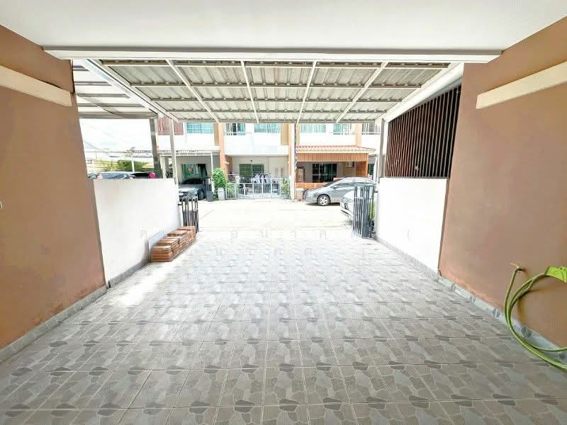 The Trust City Ngamwongwan 25, Nonthaburi, Bang Khen, Muang Nonthaburi, Nonthaburi, 3 Bedrooms, 180 sqm, Single Detached House For Sale, by คุณ อนาคต ( อนาคต ), 500383134 - DDproperty.com