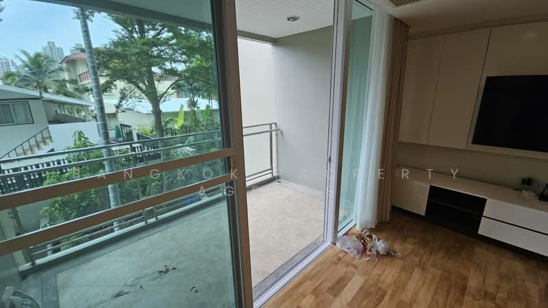 Richmond Hills Residence, Bangkok, Soi Thonglor 25, Khlong Tan Nua, Watthana, Bangkok, 3 Bedrooms, 170 sqm, Condo For Rent, by BANGKOK PROPERTY AGENTS, 500383153 - DDproperty.com