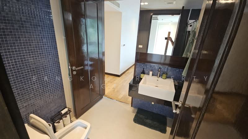 Richmond Hills Residence, Bangkok, Soi Thonglor 25, Khlong Tan Nua, Watthana, Bangkok, 3 Bedrooms, 170 sqm, Condo For Rent, by BANGKOK PROPERTY AGENTS, 500383153 - DDproperty.com