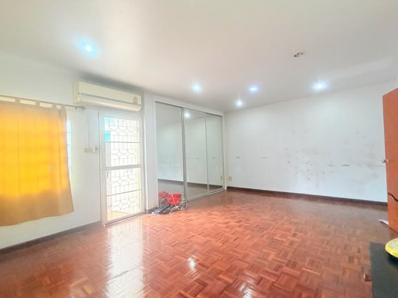 สหโชค 2 รามอินทรา 34 แยก 28, Bangkok, Tha Rang, Bang Khen, Bangkok, 10+ Bedrooms, 520 sqm, Townhouse For Sale, by Panuwat Ruangrak, 500383176 - DDproperty.com