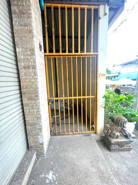 อาคารพาณิชย์ 3 ชั้น, Sa Kaeo, Ta Phraya, Sa Kaeo, , 480 sqm, Shophouse For Sale, by ปัญญา สมหมาย, 500383177 - DDproperty.com