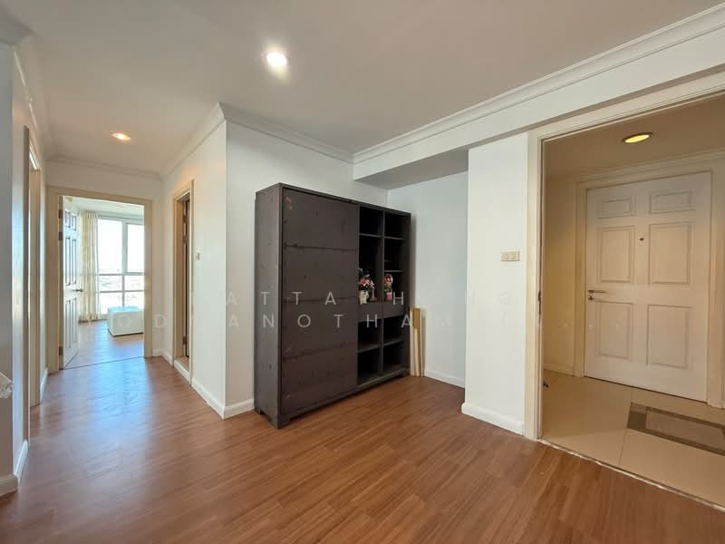 Lumpini Suite Pinklao, Bangkok, 1 Somdet Phra Pin Klao Rd, Bang Yi Khan, Bang Phlat, Bangkok, 2 Bedrooms, 64 sqm, Condo For Sale, by NATTAPHONG Yodmanotham (K. Book), 500383207 - DDproperty.com