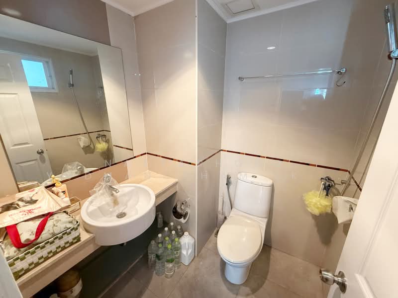 Lumpini Suite Pinklao, Bangkok, 1 Somdet Phra Pin Klao Rd, Bang Yi Khan, Bang Phlat, Bangkok, 2 Bedrooms, 64 sqm, Condo For Sale, by NATTAPHONG Yodmanotham (K. Book), 500383207 - DDproperty.com