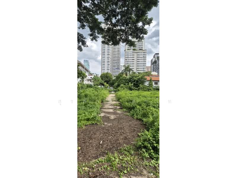 Long-term Land lease available in Soi.Sukhumvit31 Yeak2 300 Square Wa Khong-ton Wattana District, Bangkok, สุขุมวิท 31 แยก 2, Khlong Tan Nua, Watthana, Bangkok, , 1,200 sqm, Land For Rent, by Surasak Satho, 500383227 - DDproperty.com