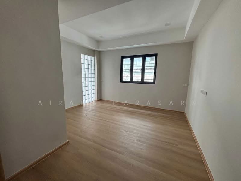 Oak House Sukhumvit 101/1, Bangkok, Bang Chak, Phra Khanong, Bangkok, 3 Bedrooms, 151 sqm, Townhouse For Rent, by Airada Parasarn, 500383229 - DDproperty.com