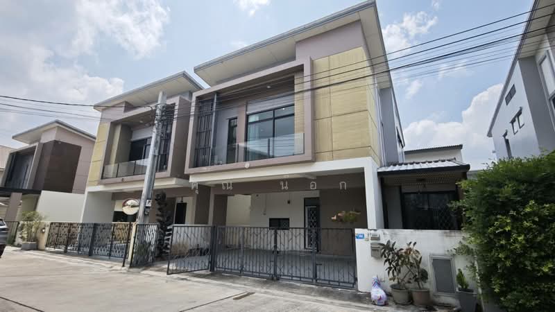 S-Gate Premium Kanchanpisek, Nonthaburi, Bang Muang, Bang Yai, Nonthaburi, 4 Bedrooms, 200 sqm, Semi-Detached House (Twin House) For Sale, by Khun Nog, 500383238 - DDproperty.com