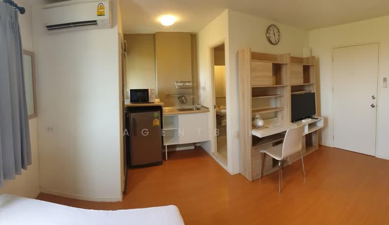Lumpini Condo Town Romklao-Suvarnabhumi, Bangkok, Rom Klao Road 1, Khlong Sam Prawet, Lat Krabang, Bangkok, Studio, 22 sqm, Condo For Sale, by Agentbkk, 500383255 - DDproperty.com