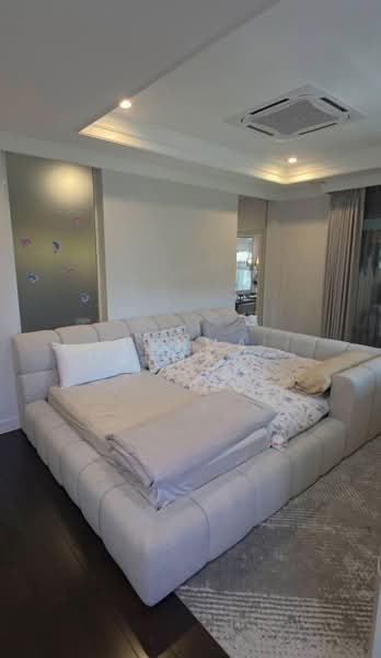 Nantawan Bangna Km.7, Samut Prakan, 98 Bangna-Trad Road, Bang Kaeo, Bang Plee, Samut Prakan, 4 Bedrooms, 383 sqm, Single Detached House For Sale, by Usuma Usumachat, 500383299 - DDproperty.com