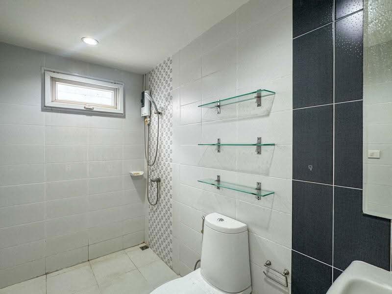 The Exclusive Pattanakarn 44, Bangkok, Soi Phatthanakan 44, Phatthanakan Road, Suan Luang, Suan Luang, Bangkok, 3 Bedrooms, 140 sqm, Townhouse For Rent, by Somchai Ruechajirakit, 500383330 - DDproperty.com