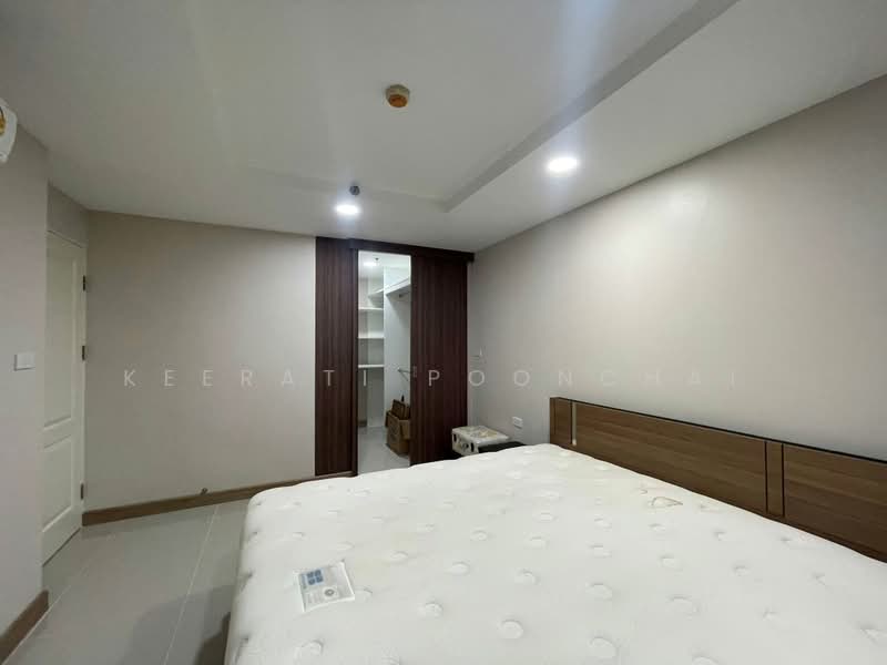 The Master Sathorn Executive, Bangkok, 79/1 Krung Thon Buri Road, Khlong Ton Sai, Khlong San, Bangkok, 2 Bedrooms, 53 sqm, Condo For Rent, by Keerati Poonchai, 500383339 - DDproperty.com