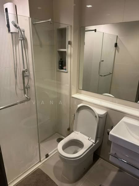 Life Asoke-Rama 9, Bangkok, 626 Asoke-Dindaeng Road, Makkasan, Ratchathewi, Bangkok, 1 Bedroom, 33 sqm, Condo For Rent, by Sivana Estate, 500383352 - DDproperty.com
