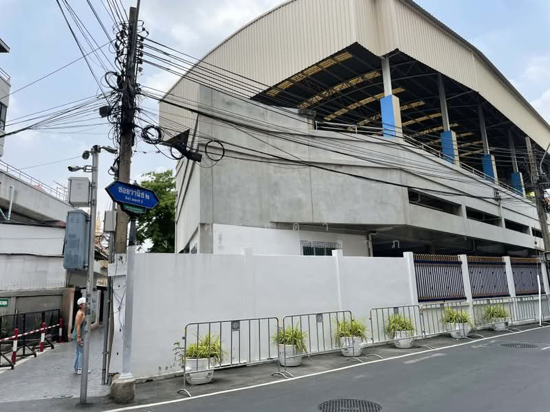 เซ้งอาคารพาณิชยราชพัสดุ 39 ตารางวา ถ.เจริญกรุง ซ.24 ตลาดน้อย สัมพันธวงศ์ กรุงเทพ, กรุงเทพ, ตลาดน้อย, สัมพันธวงศ์, กรุงเทพ, 240 ตร.ม., ตึกแถว-อาคารพาณิชย์ ขาย, โดย ศุทธดา มงคลมหาลาภ, 500383355 - DDproperty.com
