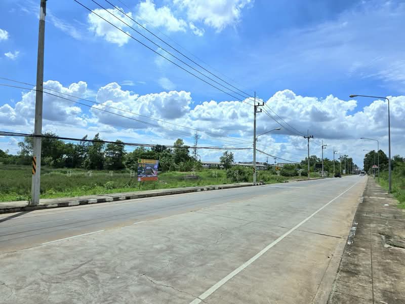 Prime Land Opportunity: 18+ Rai in Central Phanom Sarakham Orange Zoning (M.6), Road Frontage on Two, Chachoengsao, ท่าเกวียน, Phanom Sarakham, Chachoengsao, , 29,404 sqm, Land For Sale, by ยรรยง ลิ้มสุวรรณ, 500383358 - DDproperty.com