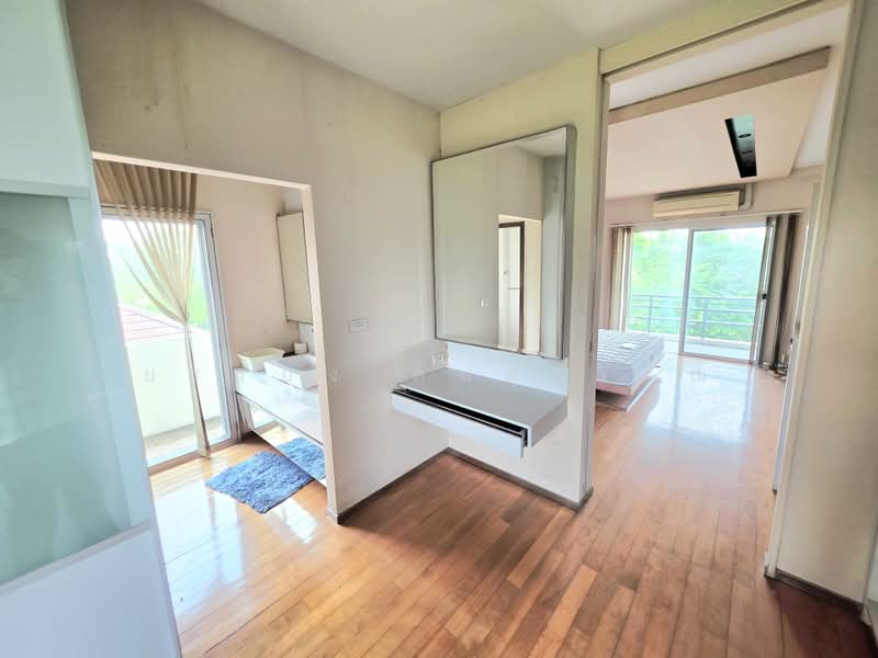 Pruksachat Ramkhamhaeng 118, Bangkok, Soi Ramkhamhaeng 118, Saphan Sung, Bangkok, 5 Bedrooms, 450 sqm, Single Detached House For Sale, by ยรรยง ลิ้มสุวรรณ, 500383369 - DDproperty.com
