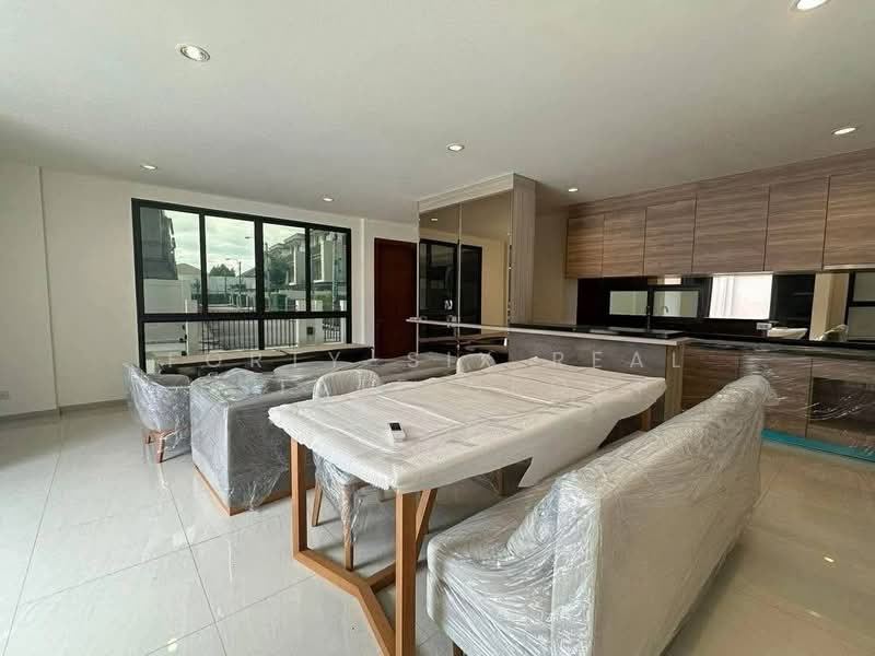 AQ ARBOR Suanluang Rama 9-Pattanakarn, Bangkok, Chaloem Phrakiat Rama 9 Road Soi 48, Dok Mai, Prawet, Bangkok, 3 Bedrooms, 297 sqm, Single Detached House For Sale, by Forty-Six Real Estate Group, 500383392 - DDproperty.com