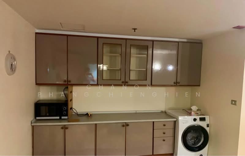 Las Colinas, Bangkok, Sukhumvit 21 Road, Khlongtoei Nua, Watthana, Bangkok, 2 Bedrooms, 100 sqm, Condo For Rent, by Chanon Phangchienghien, 500383397 - DDproperty.com