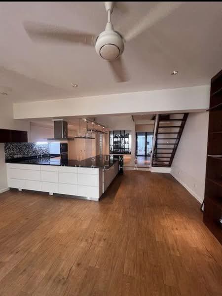 Renovated Townhome Garden Court Sukhumvit 49, Bangkok, Khlong Tan Nua, Watthana, Bangkok, 4 Bedrooms, 230 sqm, Townhouse For Rent, by Usuma Usumachat, 500383411 - DDproperty.com
