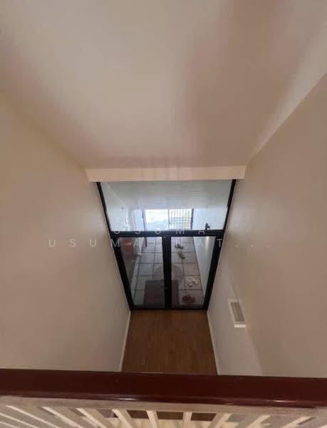 Renovated Townhome Garden Court Sukhumvit 49, Bangkok, Khlong Tan Nua, Watthana, Bangkok, 4 Bedrooms, 230 sqm, Townhouse For Rent, by Usuma Usumachat, 500383411 - DDproperty.com