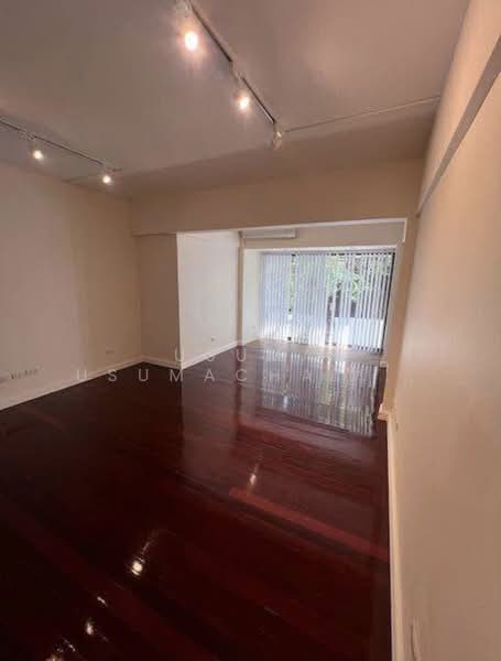 Renovated Townhome Garden Court Sukhumvit 49, Bangkok, Khlong Tan Nua, Watthana, Bangkok, 4 Bedrooms, 230 sqm, Townhouse For Rent, by Usuma Usumachat, 500383411 - DDproperty.com