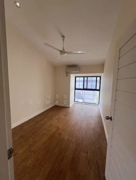 Renovated Townhome Garden Court Sukhumvit 49, กรุงเทพ, คลองตันเหนือ, วัฒนา, กรุงเทพ, 230 ตร.ม., ทาวน์เฮ้าส์ ให้เช่า, โดย Usuma Usumachat, 500383411 - DDproperty.com