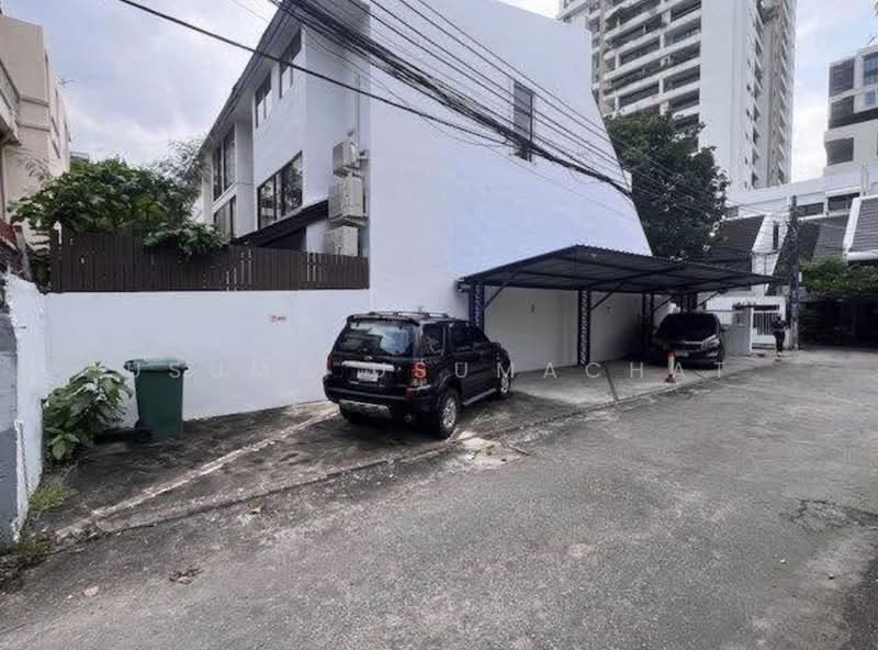 Renovated Townhome Garden Court Sukhumvit 49, กรุงเทพ, คลองตันเหนือ, วัฒนา, กรุงเทพ, 230 ตร.ม., ทาวน์เฮ้าส์ ให้เช่า, โดย Usuma Usumachat, 500383411 - DDproperty.com