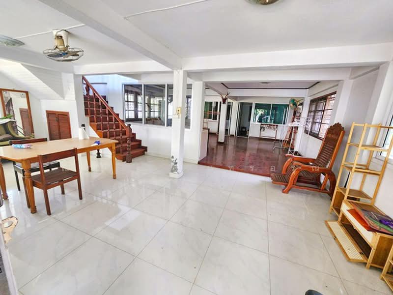 ไม่พบโครงการ, Bangkok, ศรีนครินทร์ วชิรธรรมสาธิต39-49, Bang Chak, Phra Khanong, Bangkok, 6 Bedrooms, 2,200 sqm, Single Detached House For Rent, by ณัฐพงศ์ สุนทรอรุณ, 500383413 - DDproperty.com
