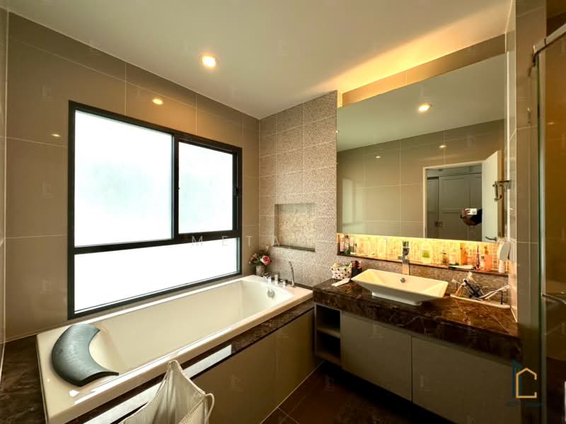 Burasiri Pattanakarn, Bangkok, New Pattanakarn Road, Prawet, Bangkok, 4 Bedrooms, 257 sqm, Single Detached House For Sale, by Metas M, 500383426 - DDproperty.com