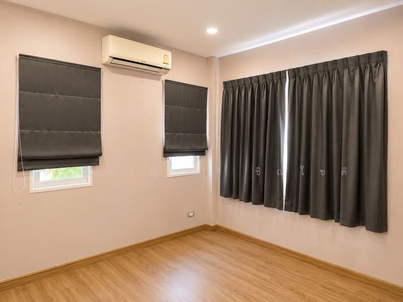 Centro Chaiyaphruek-Chaengwattana, Nonthaburi, Rural Road 2051, Khlong Phra Udom, Pak Kret, Nonthaburi, 4 Bedrooms, 225 sqm, Single Detached House For Rent, by ปรินทร์ญาดา ชิณโชติ, 500383432 - DDproperty.com