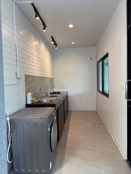 Areeya Mandarina Sukhumvit 77, Bangkok, Sukhumvit 77 Road (On Nut), Suan Luang, Bangkok, 3 Bedrooms, 250 sqm, Townhouse For Rent, by Forty-Six Real Estate Group, 500383435 - DDproperty.com
