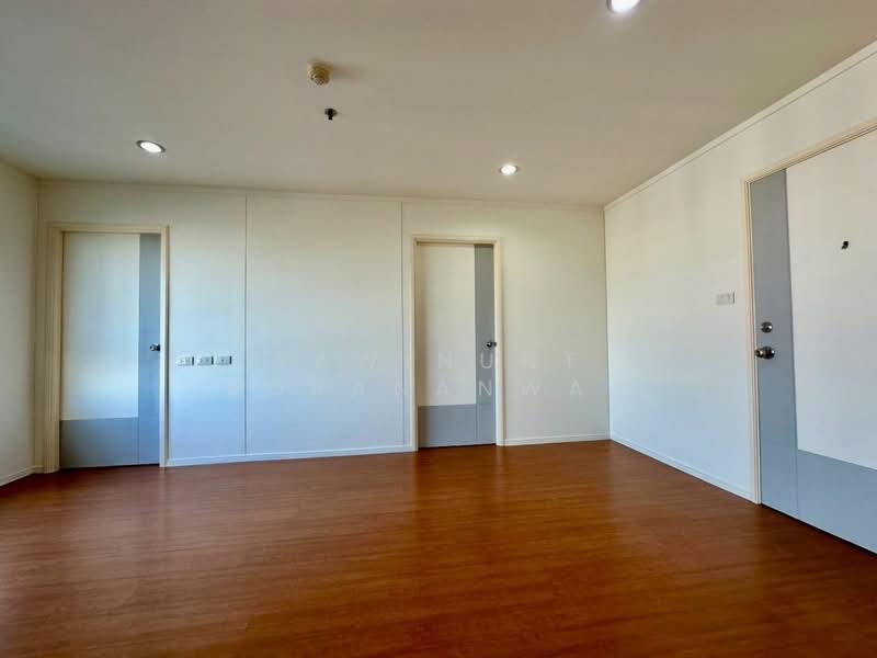 Lumpini Park Rattanathibet-Ngamwongwan, Nonthaburi, Rattanathibet Road, Bang Kra So, Muang Nonthaburi, Nonthaburi, 2 Bedrooms, 52 sqm, Condo For Sale, by Rawinunt Sorananwat, 500383446 - DDproperty.com