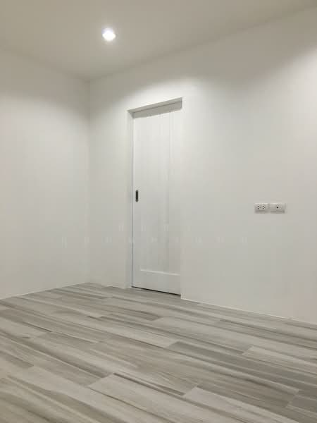 Lumpini Place Borom Ratchachonni - Pinklao, Bangkok, Boromratchachonnanee Road, Taling Chan, Bangkok, 1 Bedroom, 58 sqm, Condo For Sale, by สมิสา กุลกมลานนท์, 500383457 - DDproperty.com