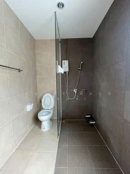 Areeya Mandarina Sukhumvit 77, Bangkok, Sukhumvit 77 Road (On Nut), Suan Luang, Bangkok, 3 Bedrooms, 225 sqm, Townhouse For Rent, by Nattayaporn Peumkul (Benz), 500383472 - DDproperty.com