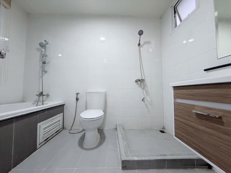 Areeya Daily Kaset-Nawamintr, Bangkok, Ladplakhao Road, Chorake Bua, Lat Phrao, Bangkok, 3 Bedrooms, 170 sqm, Townhouse For Sale, by Khun Jan, 500383511 - DDproperty.com