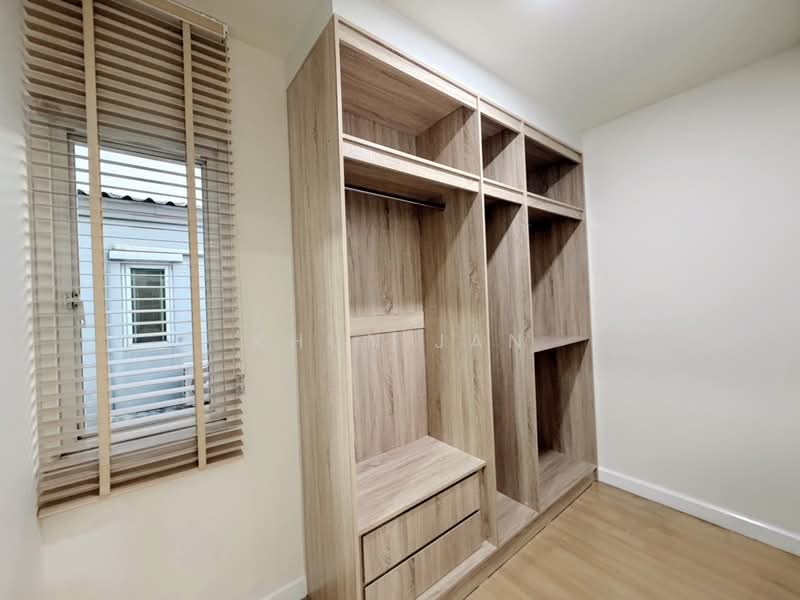 Areeya Daily Kaset-Nawamintr, Bangkok, Ladplakhao Road, Chorake Bua, Lat Phrao, Bangkok, 3 Bedrooms, 170 sqm, Townhouse For Sale, by Khun Jan, 500383511 - DDproperty.com
