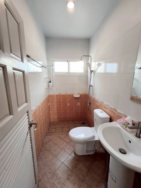 ให้เช่าบ้านเดี่ยวชั้นเดียว ม.ฟอเรสต้า5 สวนเสือ ศรีราชา, Chon Buri (Pattaya), Surasak, Si Racha, Chon Buri (Pattaya), 2 Bedrooms, 150 sqm, Single Detached House For Rent, by Dusit Saengfa, 500383524 - DDproperty.com
