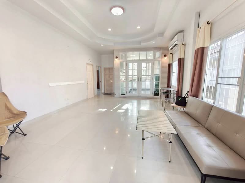 ให้เช่าบ้านเดี่ยวชั้นเดียว ม.ฟอเรสต้า5 สวนเสือ ศรีราชา, Chon Buri (Pattaya), Surasak, Si Racha, Chon Buri (Pattaya), 2 Bedrooms, 150 sqm, Single Detached House For Rent, by Dusit Saengfa, 500383524 - DDproperty.com