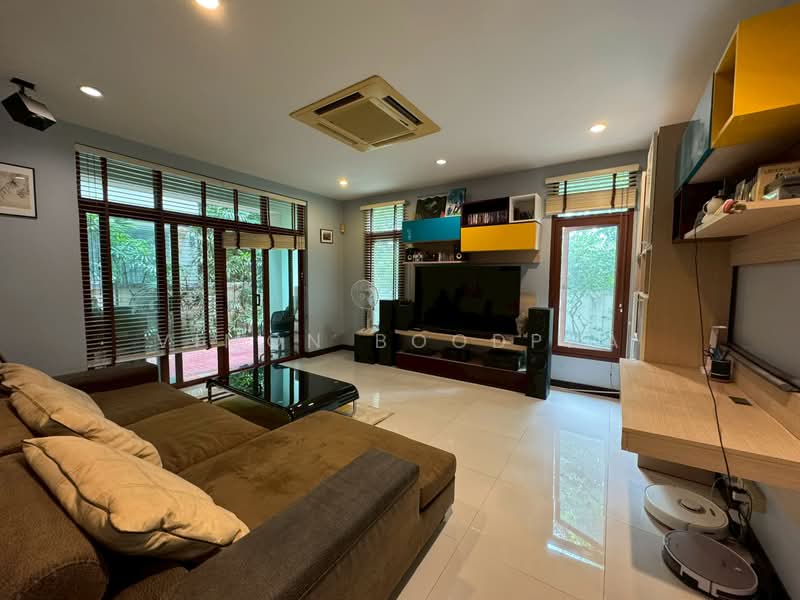 Siritavara Ekkamai-Ramintra : สิริทาวารา เอกมัย-รามอินทรา, กรุงเทพ, 259 ถ. ประดิษฐ์มนูธรรม, ลาดพร้าว, กรุงเทพ, 350 ตร.ม., บ้านเดี่ยว ขาย, โดย Vimon Boodpha, 500383536 - DDproperty.com