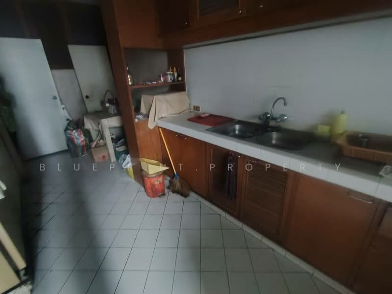 Grand Ville House 2, Bangkok, Soi Sukhumvit 19, Khlongtoei Nua, Watthana, Bangkok, 3 Bedrooms, 276 sqm, Condo For Sale, by Blueprint.property, 500383567 - DDproperty.com