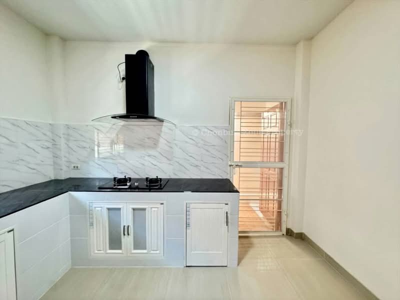 ให้เช่าบ้านเดี่ยว ม.ณฐาวดี4 สวนเสือ ศรีราชา, Chon Buri (Pattaya), Surasak, Si Racha, Chon Buri (Pattaya), 3 Bedrooms, 180 sqm, Single Detached House For Rent, by Dusit Saengfa, 500383577 - DDproperty.com