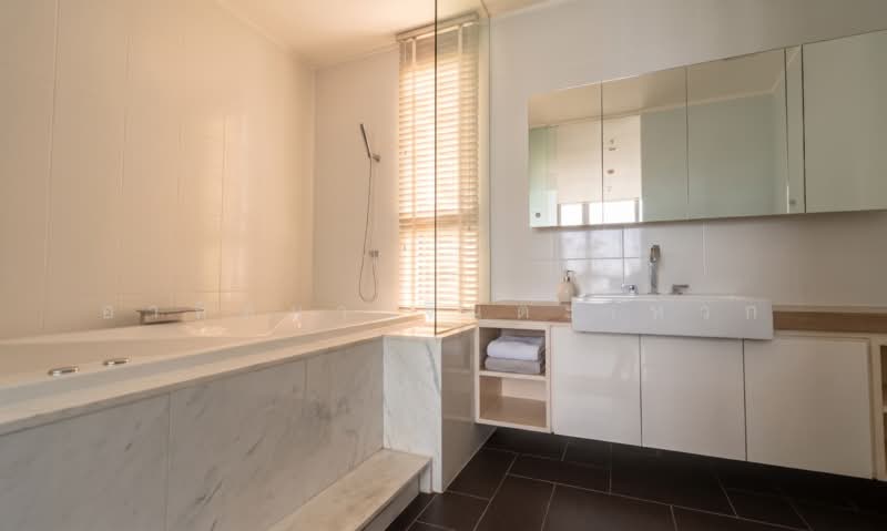 Northpoint Wongamat, Chon Buri (Pattaya), 456 456 Moo 5 Naklua 18/1 Alley, Na Kloe, Bang Lamung (Pattaya), Chon Buri (Pattaya), 2 Bedrooms, 106 sqm, Condo For Sale, by อาทิตยา จินตะเหวก, 500383596 - DDproperty.com