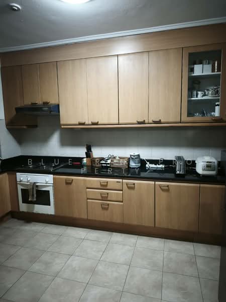 Grand Ville House 2, Bangkok, Soi Sukhumvit 19, Khlongtoei Nua, Watthana, Bangkok, 3 Bedrooms, 253 sqm, Condo For Sale, by Blueprint.property, 500383599 - DDproperty.com