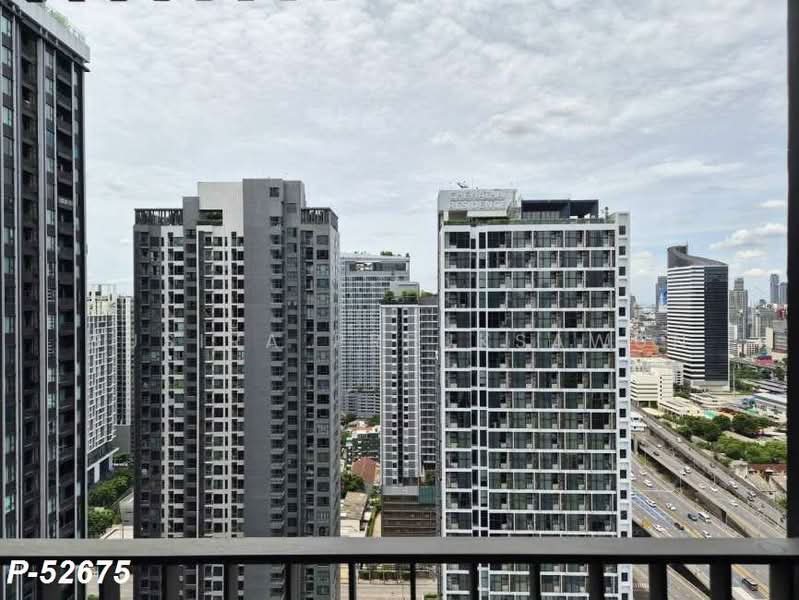 Life Asoke Hype, Bangkok, 339 Chaturathit Rd, Makkasan, Ratchathewi, Bangkok, 1 Bedroom, 32 sqm, Condo For Rent, by Susira Prueksawun, 500383628 - DDproperty.com