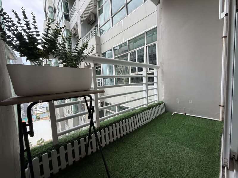 The Fourwings Residence, Bangkok, 335 Srinakarin, Hua Mak, Bang Kapi, Bangkok, 1 Bedroom, 68 sqm, Condo For Rent, by คุณรวีวรรณ อู่เงิน, 500383635 - DDproperty.com
