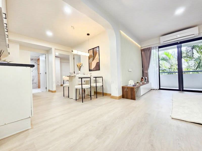 Eastwood Park, Bangkok, On Nut 36 Alley, Suan Luang, Bangkok, 2 Bedrooms, 65 sqm, Condo For Sale, by Poonyaporn Veerabulyarit, 500383646 - DDproperty.com
