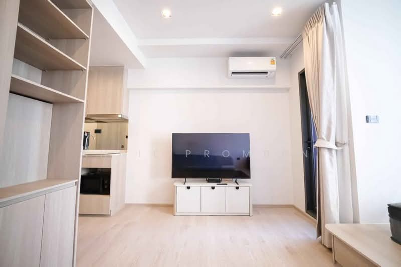 Reference Sathorn-Wongwianyai, Bangkok, Krung Thonburi 2 Alley, Bang Lam Phu Lang, Khlong San, Bangkok, 1 Bedroom, 26 sqm, Condo For Sale, by Annie Prombun, 500383649 - DDproperty.com