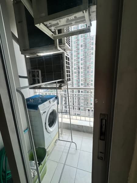 Life @ Ratchada-Huai Khwang, Bangkok, 189 Pracharatbamphen Road, Huai Khwang, Bangkok, 2 Bedrooms, 65 sqm, Condo For Rent, by Nakarin S., 500383656 - DDproperty.com