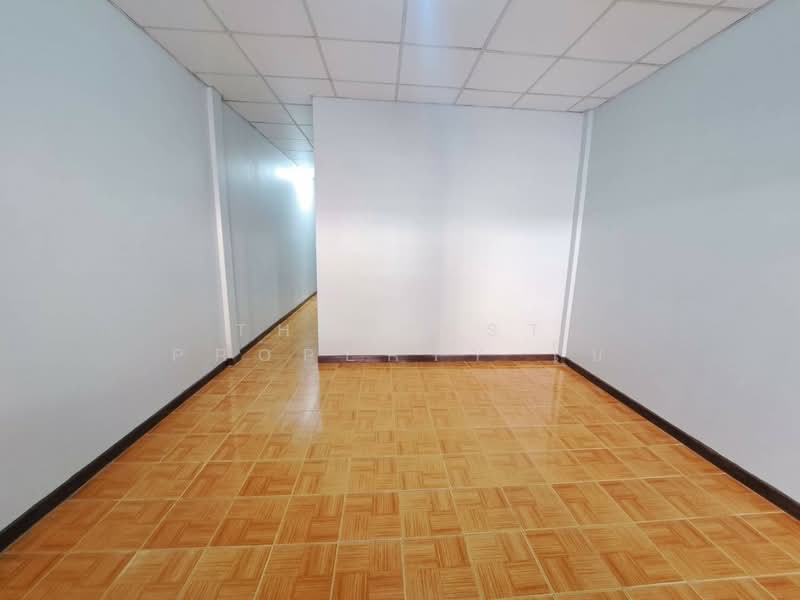 ไผ่ทอง นครสวรรค์, Nakhon Sawan, Nakhonsawan Tok, Muang Nakhon Sawan, Nakhon Sawan, 2 Bedrooms, 100 sqm, Townhouse For Sale, by The Best Property โบ, 500383657 - DDproperty.com